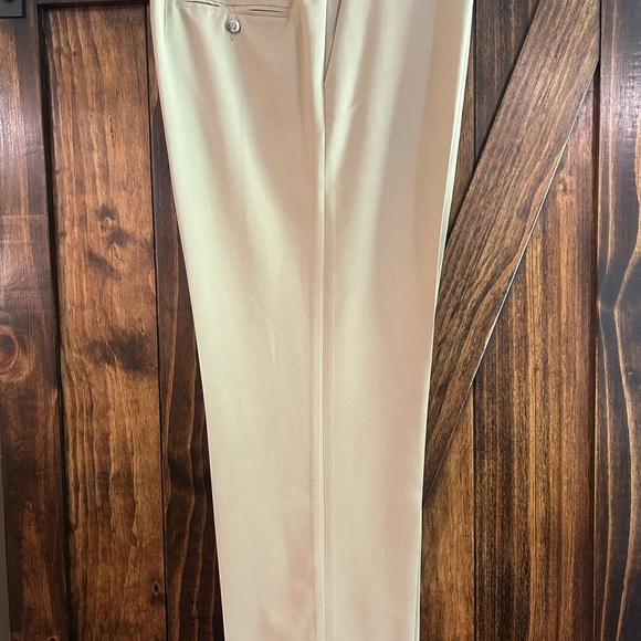 Dockers Men's Tan Straight Fit Pants - Picture 4 of 9